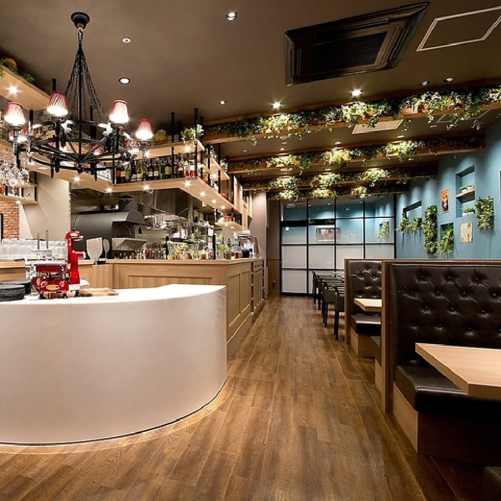 osteria humming bird セルバテラス店の店内